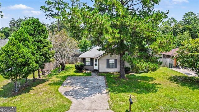 916 Wrenwood Lane, Hinesville, GA 31313