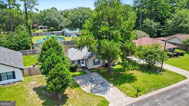 916 Wrenwood Lane, Hinesville, GA 31313