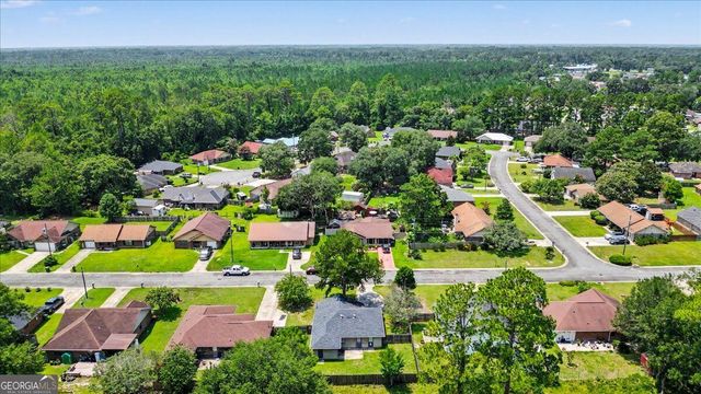 916 Wrenwood Lane, Hinesville, GA 31313