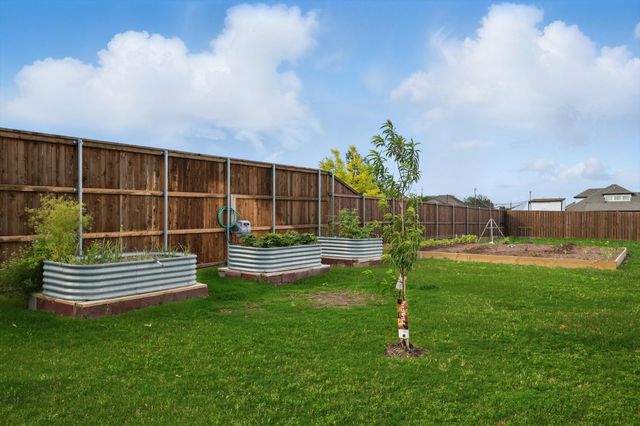 3241 Caleb Court E, Midlothian, TX 76065