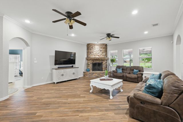 3241 Caleb Court E, Midlothian, TX 76065