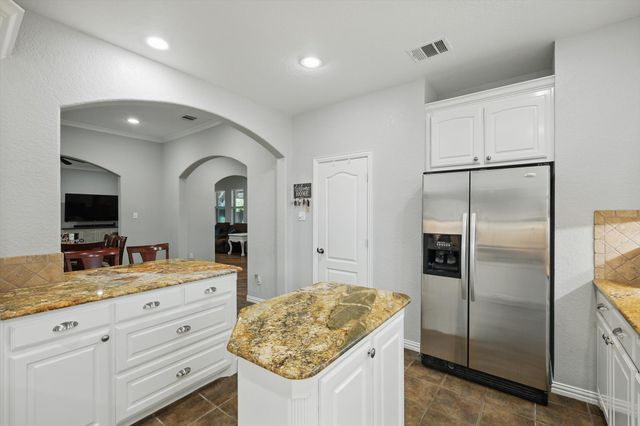3241 Caleb Court E, Midlothian, TX 76065