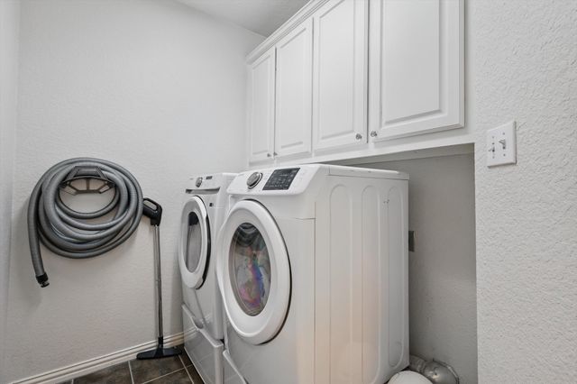 3241 Caleb Court E, Midlothian, TX 76065