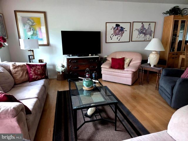 59 WYNNEWOOD DR, Voorhees, NJ 08043