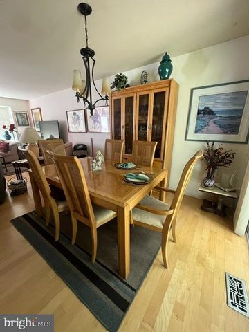 59 WYNNEWOOD DR, Voorhees, NJ 08043