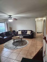 717 Tipperary Court 1C, Schaumburg, IL 60193