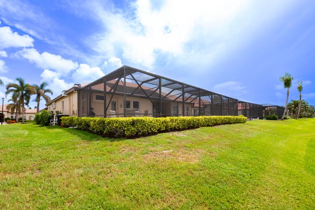 923 SW Grand Reserves Boulevard, Port St. Lucie, Port St Lucie, FL 34986
