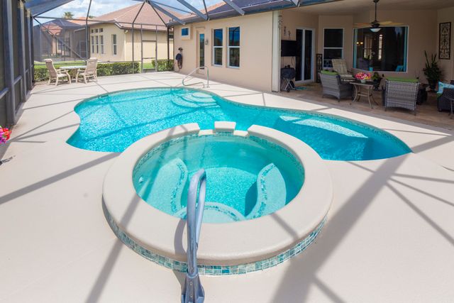 923 SW Grand Reserves Boulevard, Port St. Lucie, Port St Lucie, FL 34986