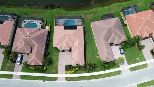 923 SW Grand Reserves Boulevard, Port St. Lucie, Port St Lucie, FL 34986
