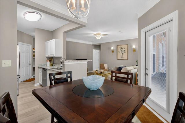 2212 Chatelain Way, Mount Pleasant, SC 29464