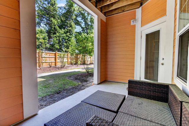 2212 Chatelain Way, Mount Pleasant, SC 29464