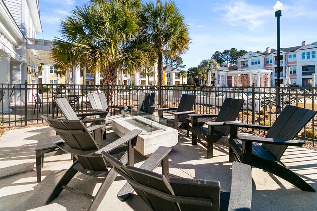 2212 Chatelain Way, Mount Pleasant, SC 29464