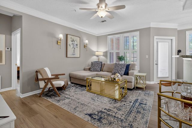 2212 Chatelain Way, Mount Pleasant, SC 29464