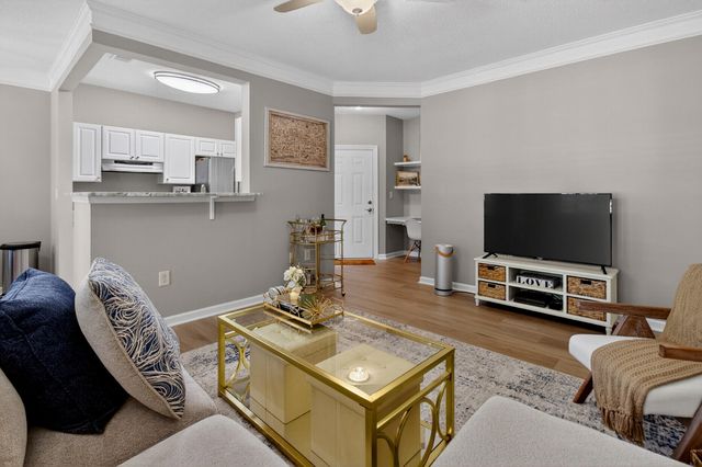 2212 Chatelain Way, Mount Pleasant, SC 29464