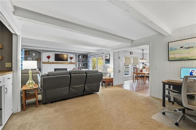 9400 W 112th St. Street, Overland Park, KS 66210