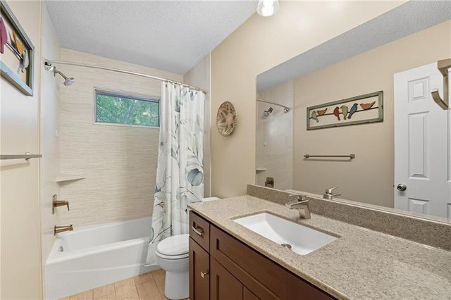 9400 W 112th St. Street, Overland Park, KS 66210