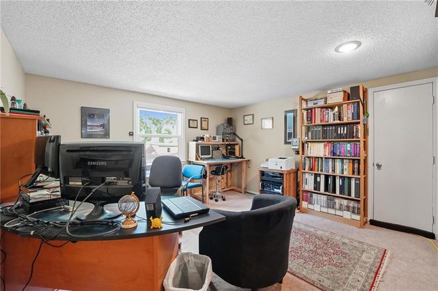 9400 W 112th St. Street, Overland Park, KS 66210