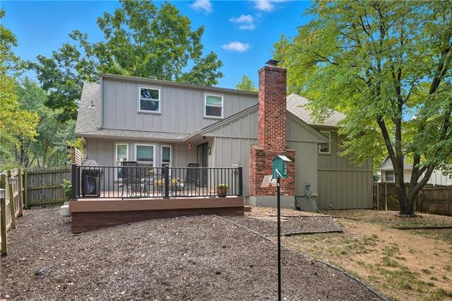 9400 W 112th St. Street, Overland Park, KS 66210