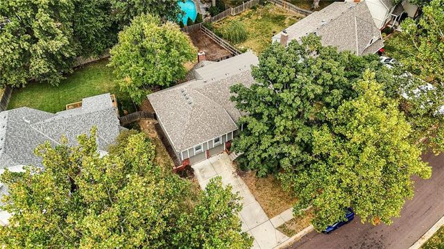 9400 W 112th St. Street, Overland Park, KS 66210