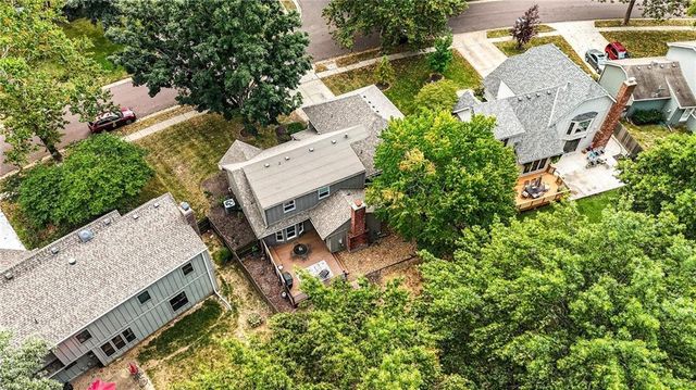 9400 W 112th St. Street, Overland Park, KS 66210