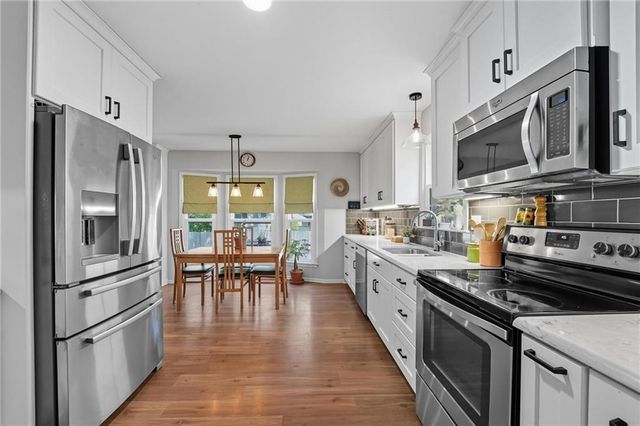 9400 W 112th St. Street, Overland Park, KS 66210