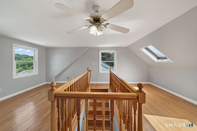 4 McKinnel Court, Branford, CT 06405