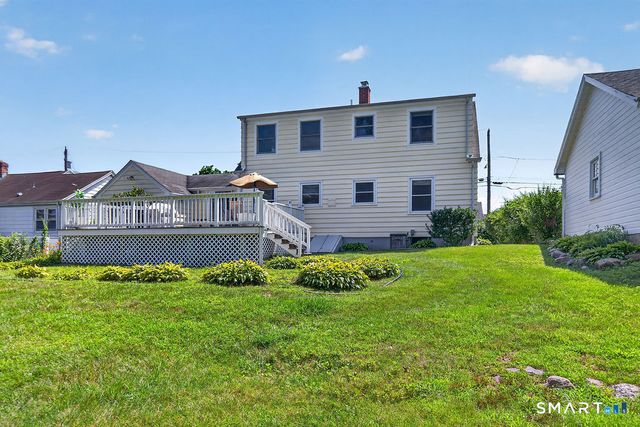 4 McKinnel Court, Branford, CT 06405