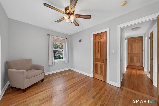 4 McKinnel Court, Branford, CT 06405