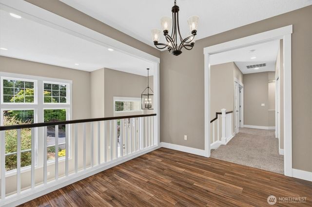 958 Cascade Drive, Longview, WA 98632