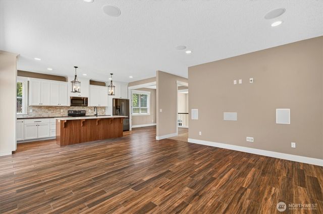 958 Cascade Drive, Longview, WA 98632