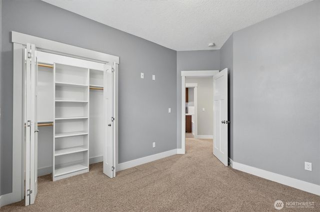 958 Cascade Drive, Longview, WA 98632