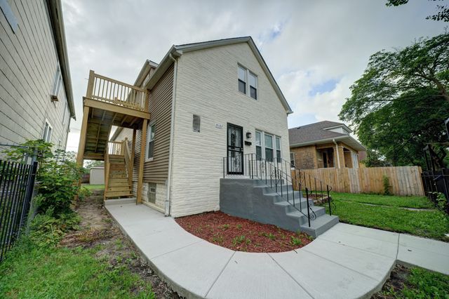9107 S Dobson Avenue, Chicago, IL 60619