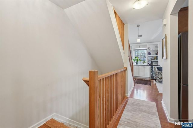 1810 Faulkner Court, Mahwah, NJ 07430