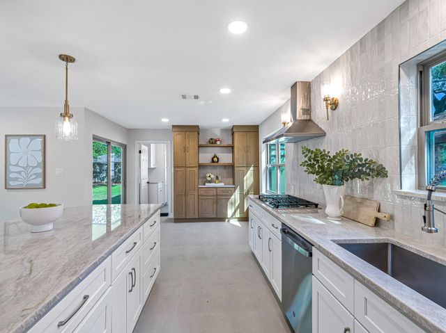 2115 Lexford Lane, Houston, TX 77080