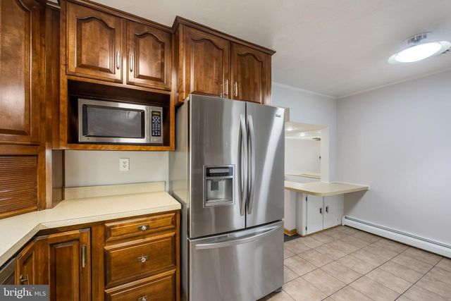 14208 BREMERTON DR, Woodbridge, VA 22193