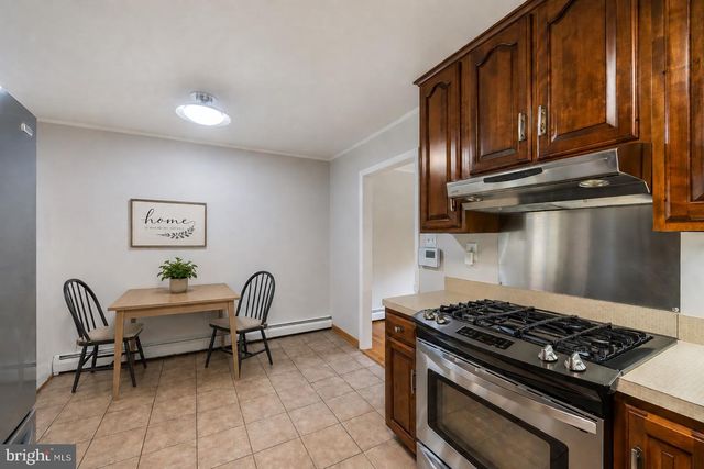 14208 BREMERTON DR, Woodbridge, VA 22193