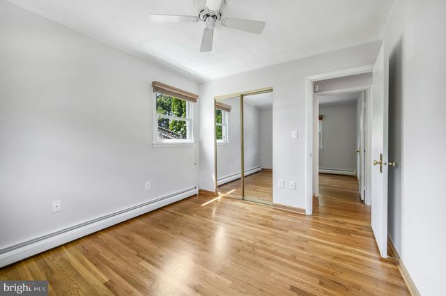 14208 BREMERTON DR, Woodbridge, VA 22193