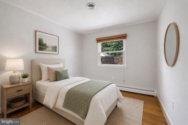 14208 BREMERTON DR, Woodbridge, VA 22193