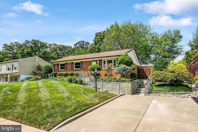 14208 BREMERTON DR, Woodbridge, VA 22193