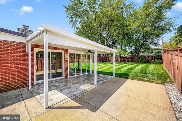 14208 BREMERTON DR, Woodbridge, VA 22193