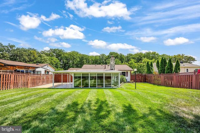 14208 BREMERTON DR, Woodbridge, VA 22193