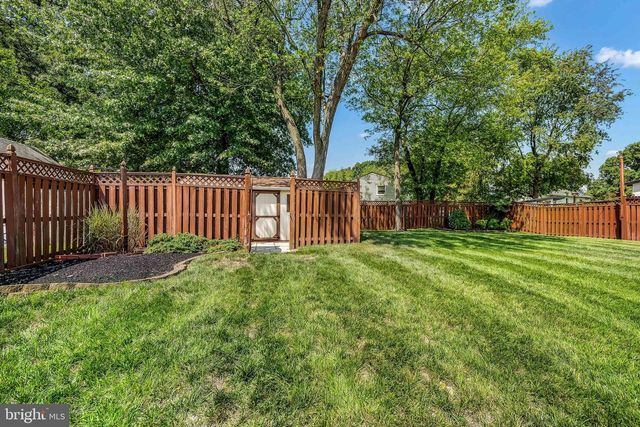 14208 BREMERTON DR, Woodbridge, VA 22193