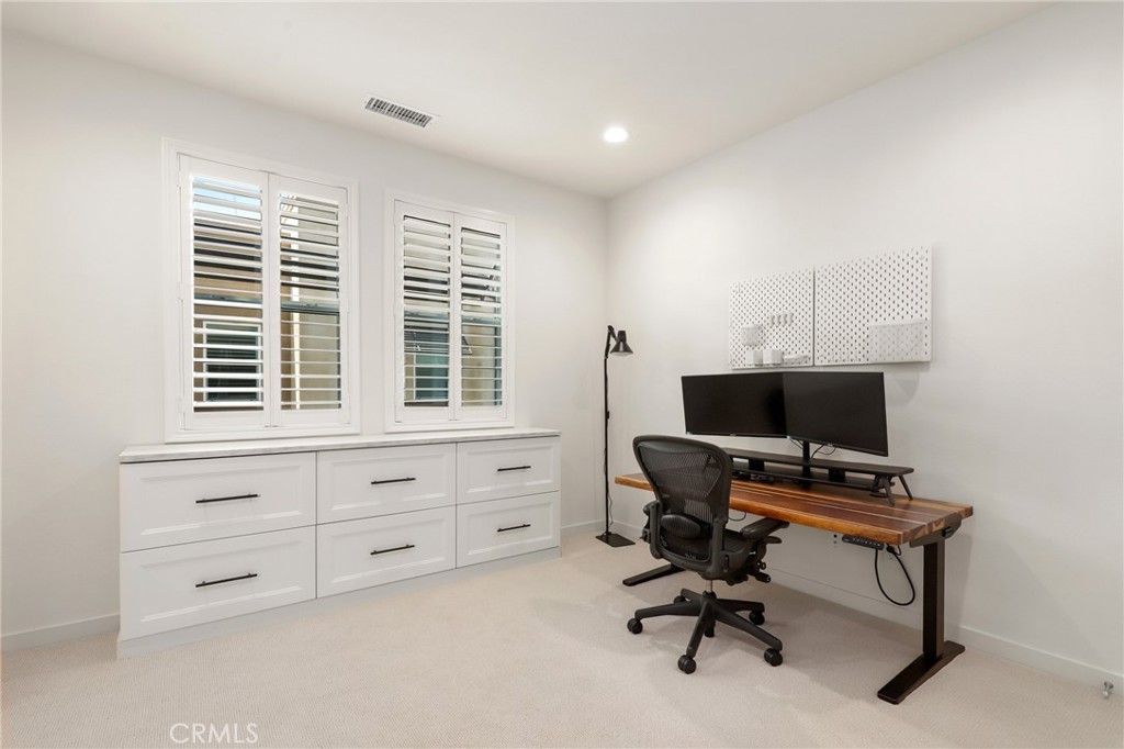 Image 25 of property listing at 55 Sanctuary Lane, Mission Viejo, CA 92692