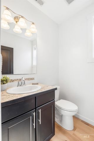 7966 S Indigo Ridge Ave, Boise, ID 83716