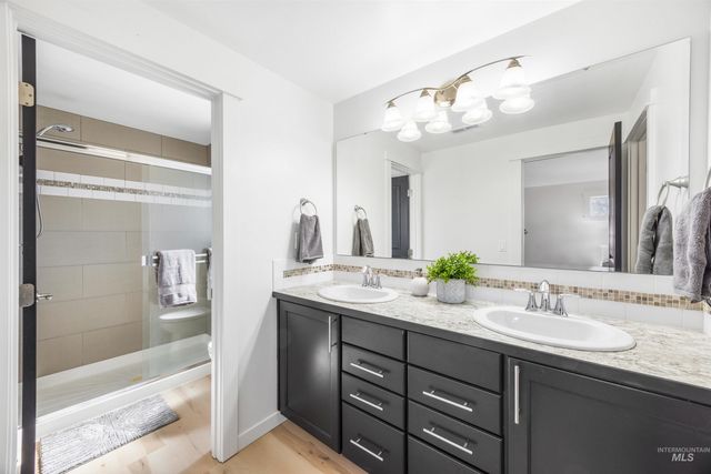 7966 S Indigo Ridge Ave, Boise, ID 83716