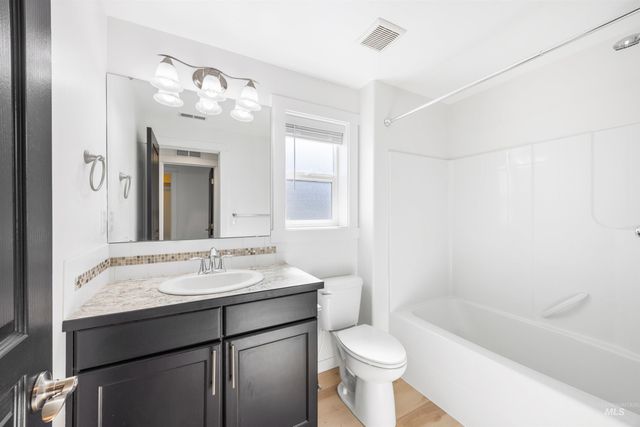 7966 S Indigo Ridge Ave, Boise, ID 83716