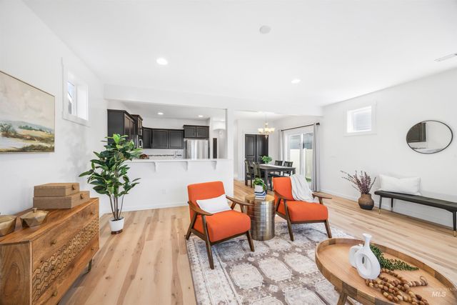 7966 S Indigo Ridge Ave, Boise, ID 83716