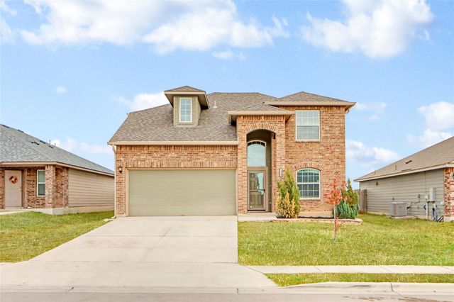 1048 Dumfries DR, Seguin, TX 78155