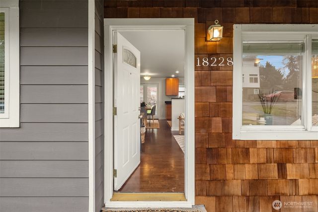 18228 11th Avenue NE, Shoreline, WA 98155