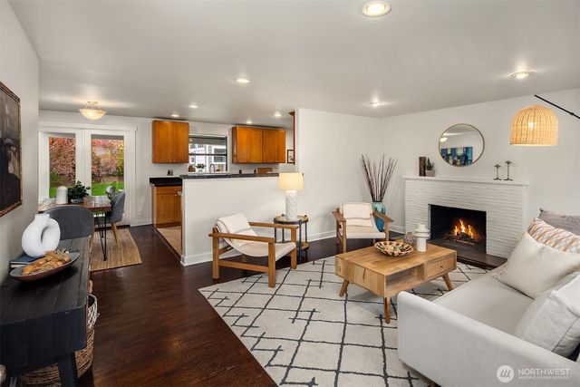 18228 11th Avenue NE, Shoreline, WA 98155